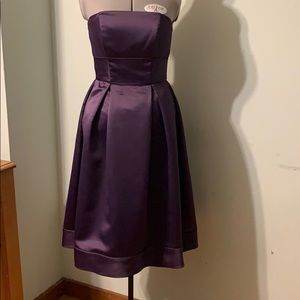 Alfred sung bridesmaid dress.